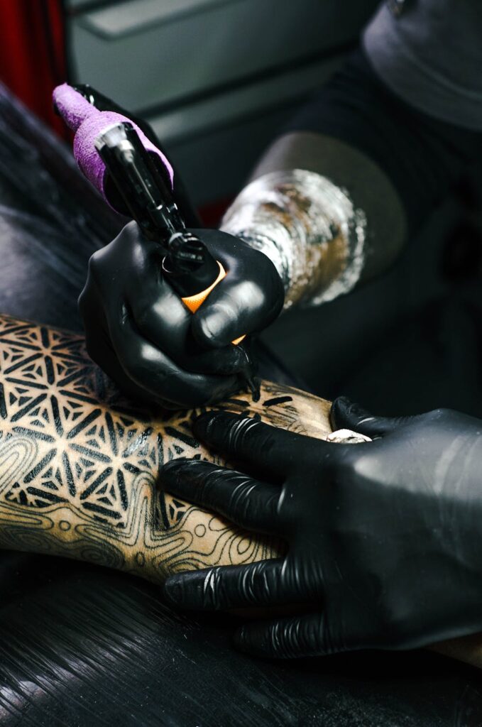 become a tattoo artist